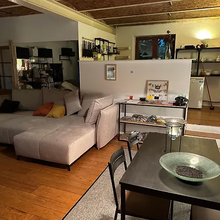 Quarto em Acomodações Particulares Les Prunelles 60m2 Kortenberg